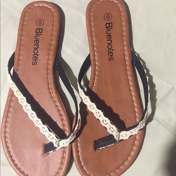 -🪩NWOT-Bluenotes sandals - Picture 4 of 4